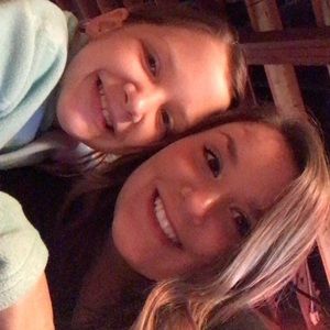 Meet your Posher, Breely